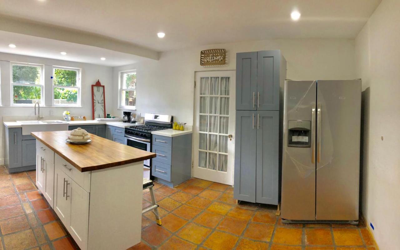 Comfy And Spacious Suite With Free Parking 마이애미 외부 사진